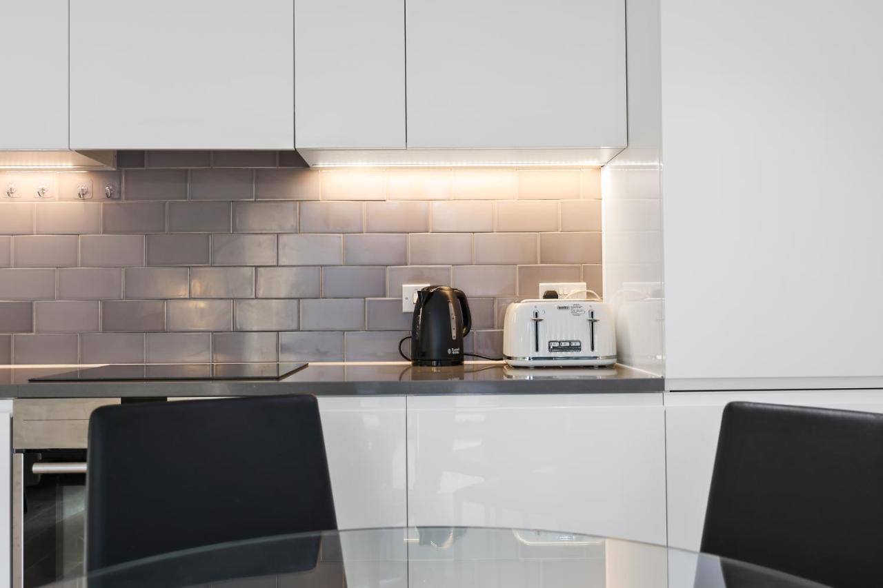 Cave Apartments London Exterior photo